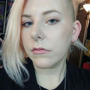 Meet your Posher, Maria